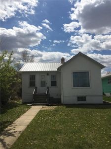 605 4th St SE, Sidney, MT, 59270
