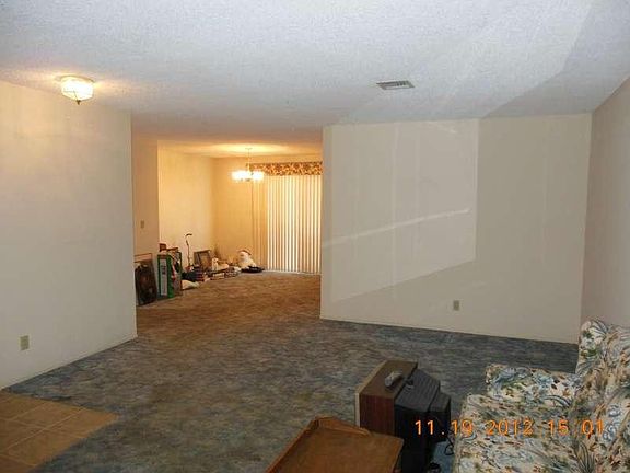 4th image of 416 Monmouth Ct