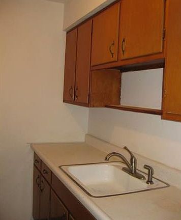 4th image of 23851 David Dr Unit 103