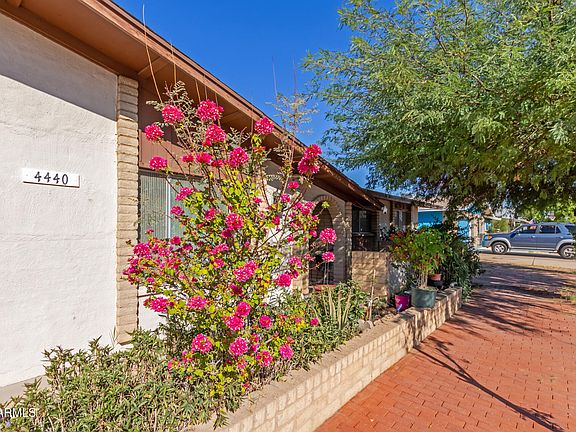4th image of 4440 W CAROL Avenue