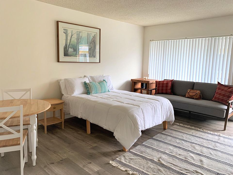 1st image of 1611 Brockton Ave APT 7