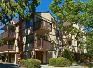 1108 Brewster Ave, Redwood City, CA 94062