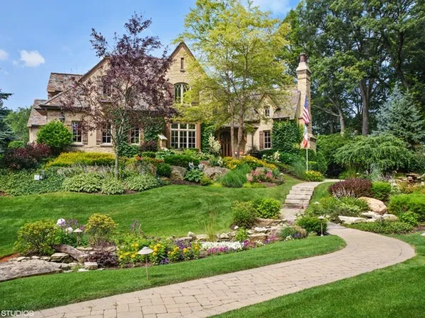 4N964 Dover Hill Rd, St Charles, IL 60175