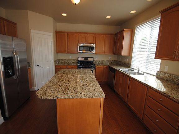 4th image of 27213 104th Ave SE