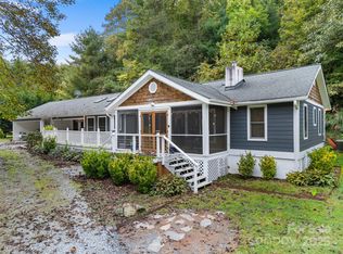 645 W Fork Creek Rd, Saluda, NC 28773