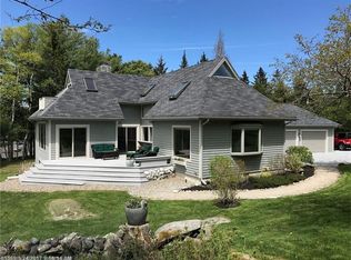 85 Island Ave, Saint George, ME 04860