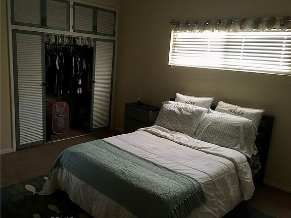4th image of 41079 Johnston Ave