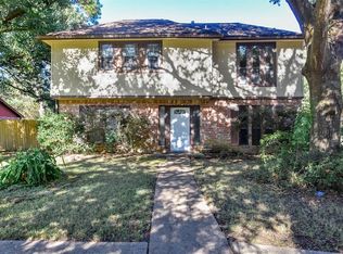 23902 Creek Ridge Dr, Spring, TX 77373