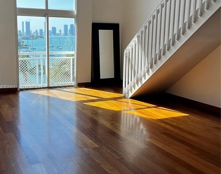 1701 Sunset Harbour Dr #L704 — Photo 1