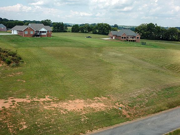 5th image of 629 Winding Creek Way