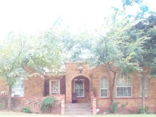 1506 NW 13th St, Lawton, OK 73507