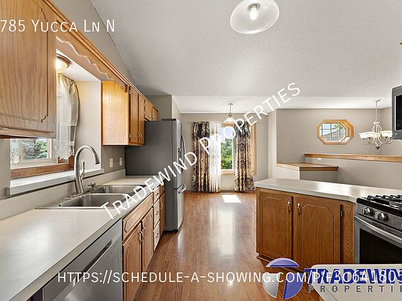 2nd image of 5785 Yucca Ln N
