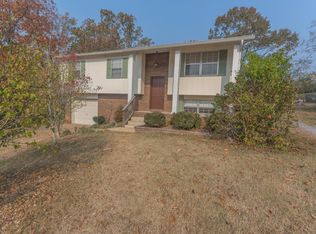 95 Hiawatha Cir, Chickamauga, GA 30707