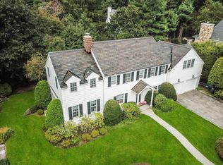 228 Clayton Rd, Scarsdale, NY 10583