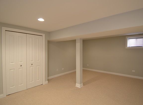 2nd image of 10919 S Kedzie Ave