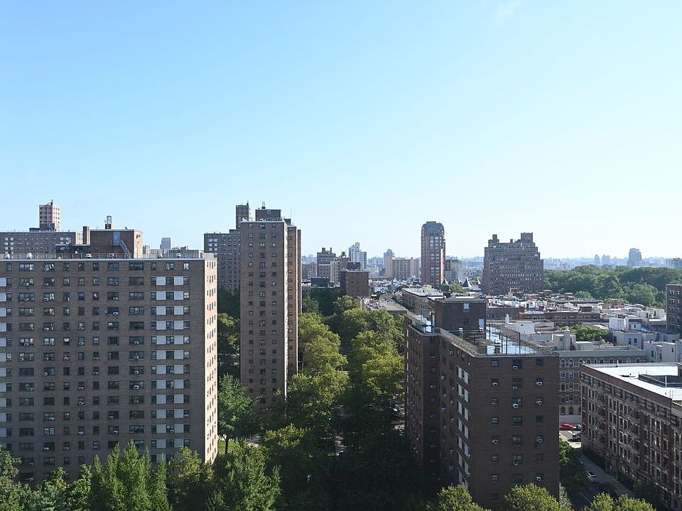 1st image of 392 Central Park W APT 19G