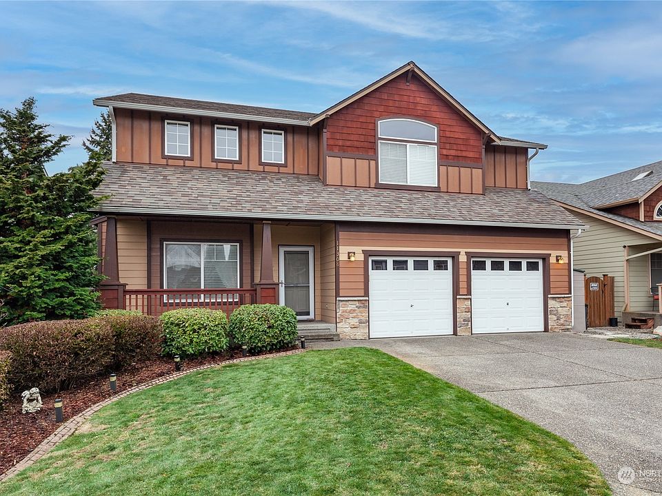 Wonderful 4-bedroom home at the end of a cul de sac>