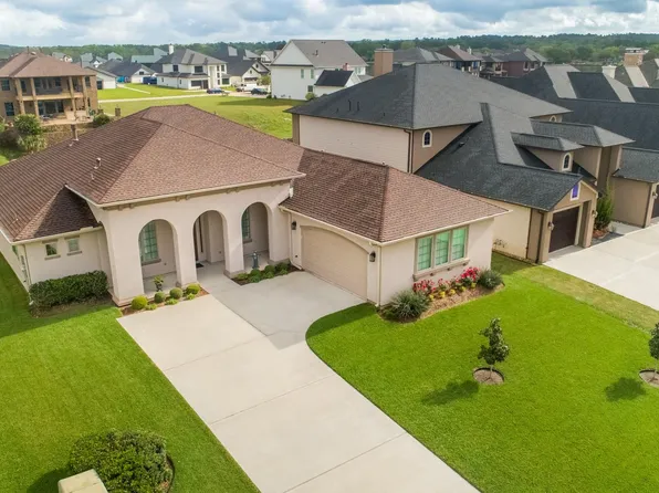 12566 Saint Ann Ct, Willis, TX 77318