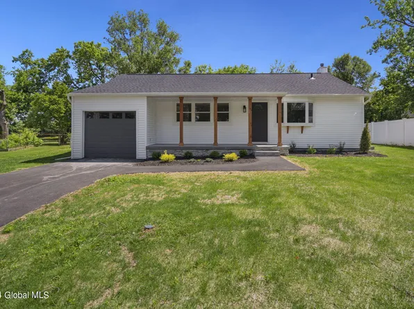 3 Jeffrey Lane, Loudonville, NY 12211