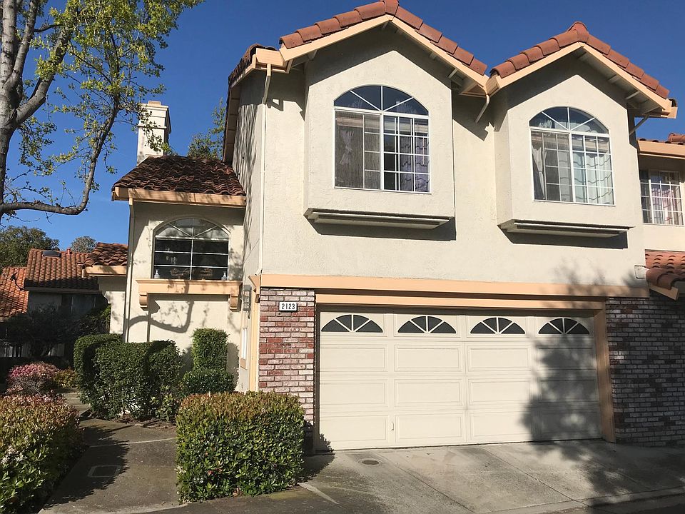 1st image of 2123 Calle Vista Verde