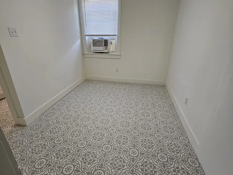 522 Aurora Ave #C — Photo 5