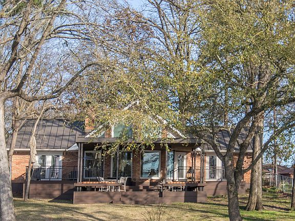 4th image of 162 Deer Island Rd