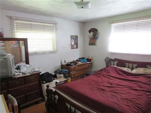 2nd image of 108 Belleauwood Blvd