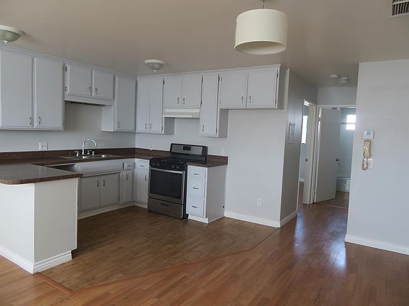 2nd image of 6003 Craner Ave APT 5