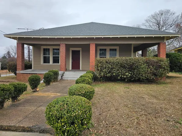 111 W Fairview St, Troy, AL 36081