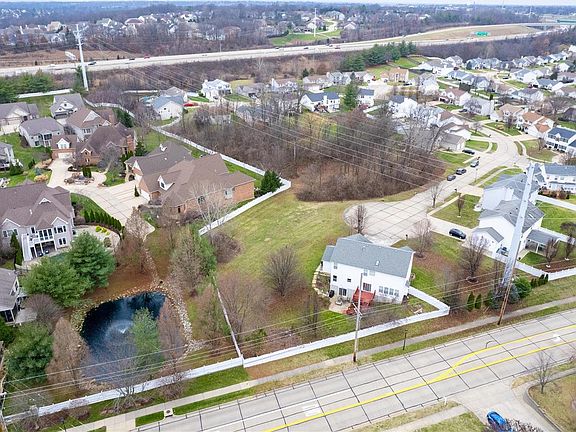 3rd image of 2304 Ashley Place Dr