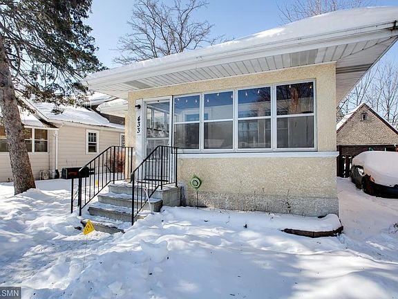 4th image of 433 Cretin Ave S