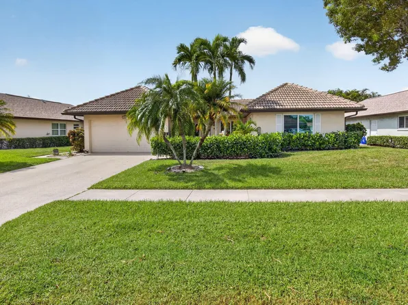 10300 GREENTRAIL Drive N, Boynton Beach, FL 33436