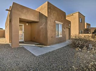 126 Carson Valley Way, Santa Fe, NM 87508