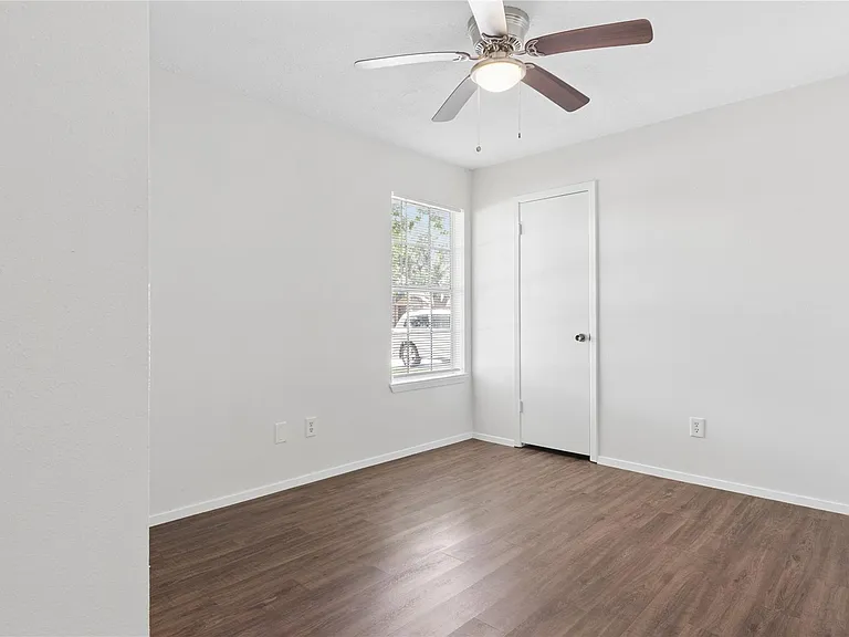 2504 Ewell Dr — Photo 15