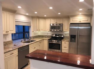 26364 W Plata Ln, Calabasas, CA 91302