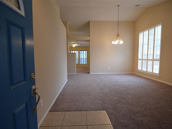 2nd image of 22502 Vista Valley Dr