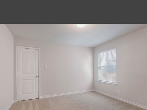 3rd image of 8147 Sleepy Brk