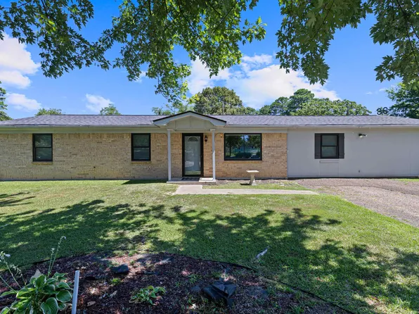 311 Pruitt St, Longview, TX 75605
