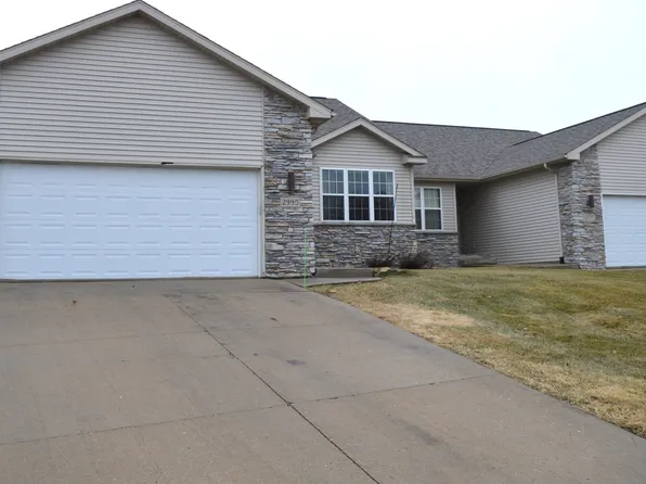 2995 Kentville Dr, Sun Prairie, WI 53590