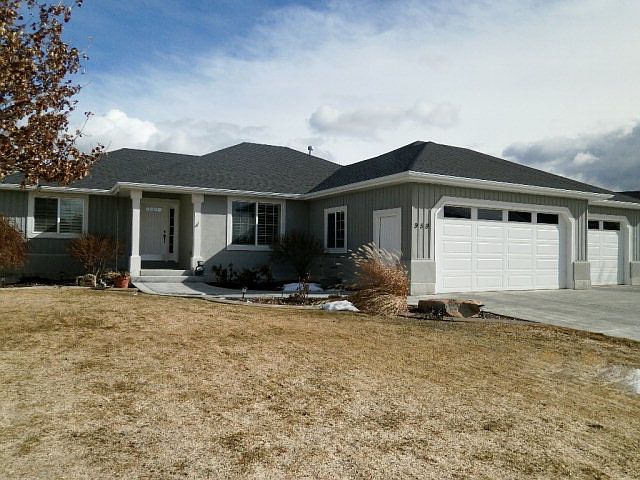 1st image of 959 Grassland Dr