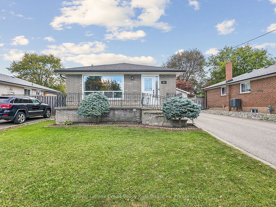 1st image of 8 Milner Rd