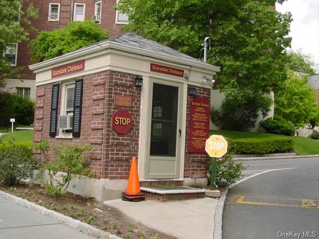 1st image of 5 Chateaux Cir APT 5C