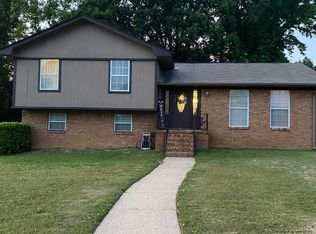 50 W Carriage Dr, Birmingham, AL 35214