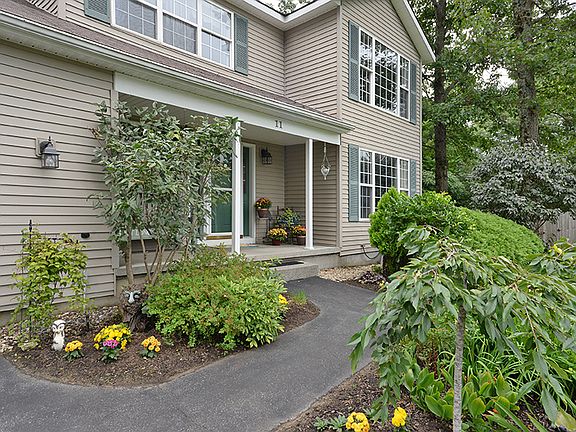 5th image of 11 Stone Creek Ct