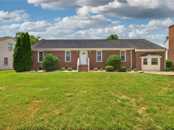 1024 Weeping Willow Dr, Chesapeake, VA 23322