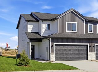 115 NE Doe Pointe Ln, Ankeny, IA 50021