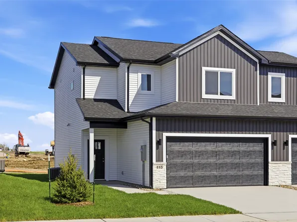 115 NE Doe Pointe Ln, Ankeny, IA 50021