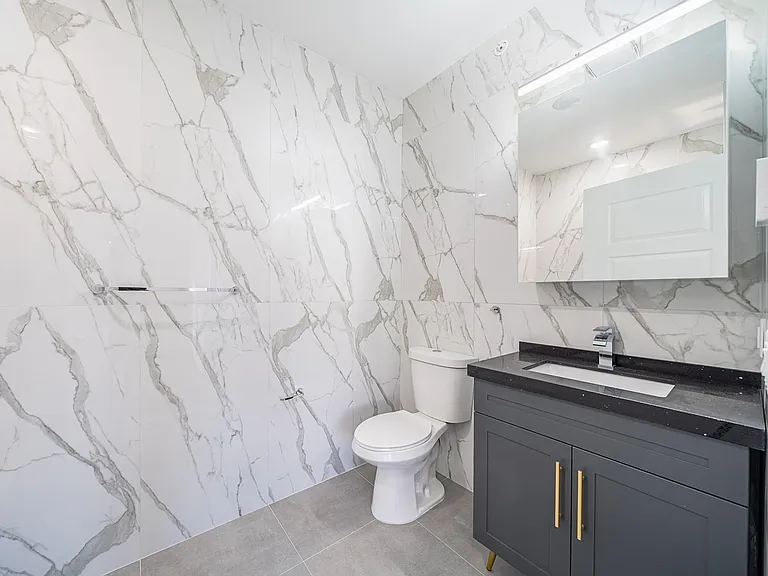 211 Baldwin Ave #507 — Photo 7