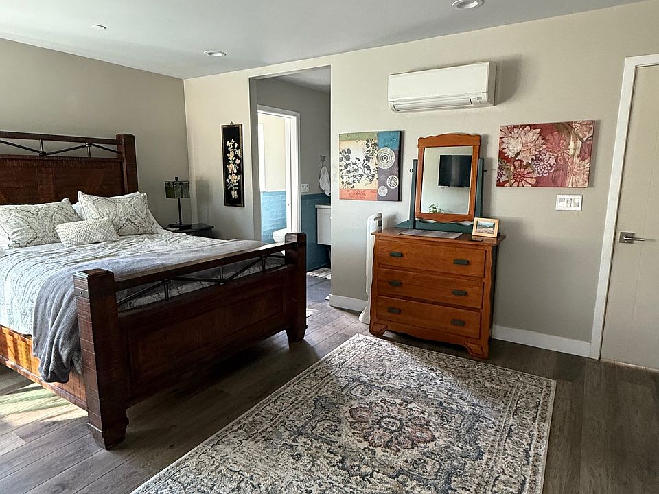 First Floor Master Suite Room for Rent View From Outside Entrance