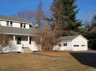 10 Greenwood Ln, Winthrop, ME 04364